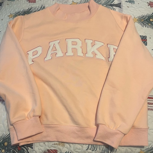 Women’s Parke - light pink Crewneck sweatshirt!